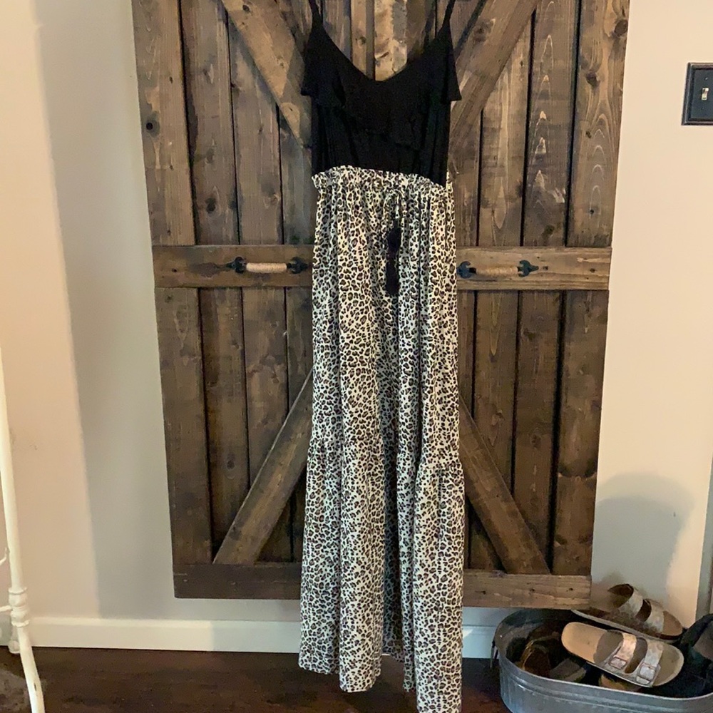 Boutique leopard dress